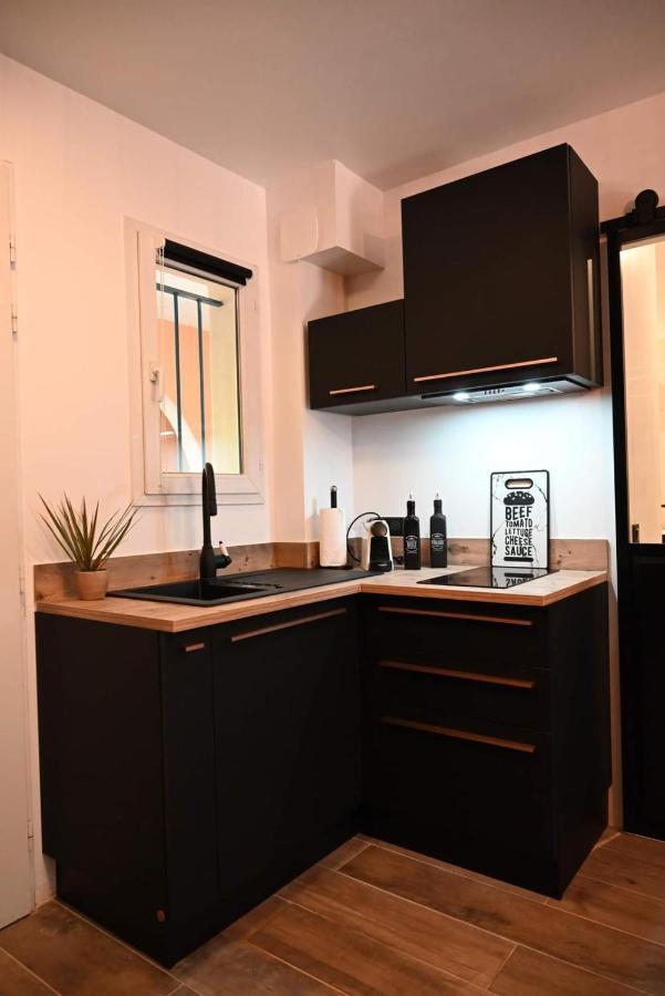 Appartement cosy&moderne à 180m de la plage Sanary-sur-Mer Exterior foto